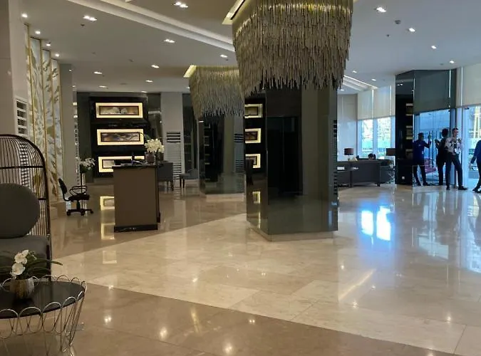 Fame Apartment